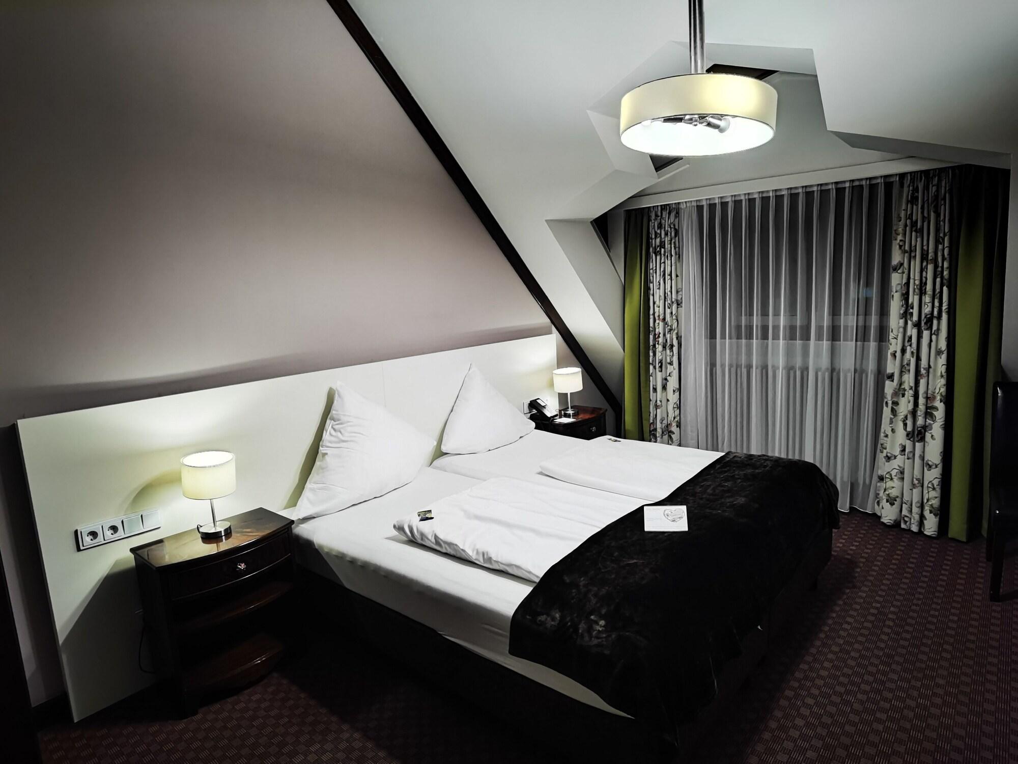 מינכן Hotel Exquisit מראה חיצוני תמונה